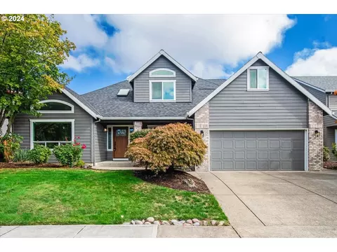 3298 NE 12th Ave, Hillsboro, OR 97124