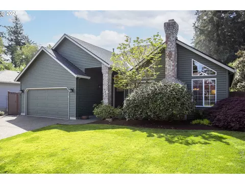 8094 SW Viola St, Portland, OR 97224