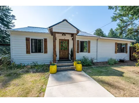 65476 Russell, North Bend, OR 97459