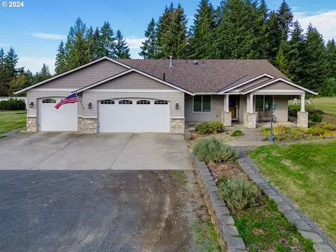 19795 S Young Rd, Molalla, OR 97038