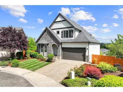 12542 SE Capella Ct, Happy Valley, OR 97086
