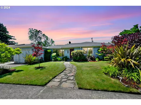 2100 Tyler St, Eugene, OR 97405