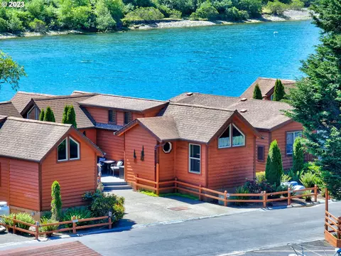 97748 N Bank Chetco River Rd #27, Brookings, OR 97415