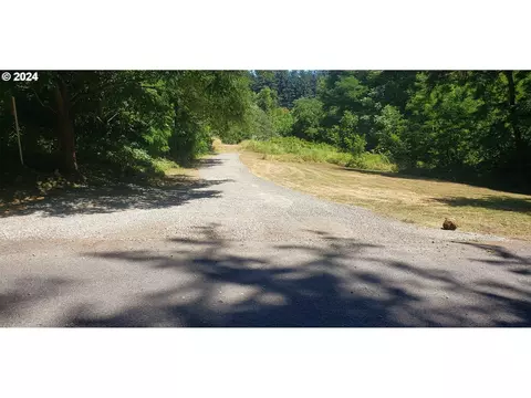 51 Ernest Ln, Washougal, WA 98671