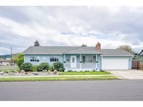 589 SE Ash St, Dallas, OR 97338