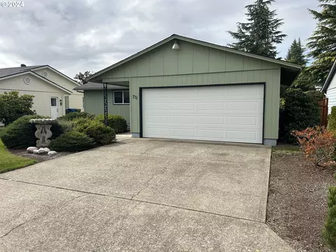 731 S Cascade Dr, Woodburn, OR 97071