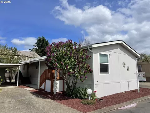 2150 Laura St #94, Springfield, OR 97477