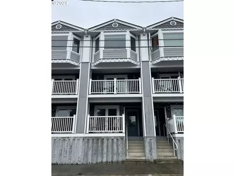 1137 Franklin Ave, Astoria, OR 97103