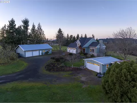 21210 SE Curtis Rd, Damascus, OR 97089