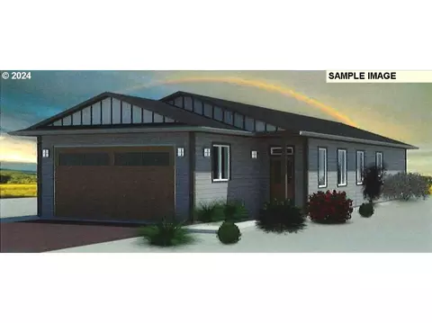 5251 Nopal St, Florence, OR 97439