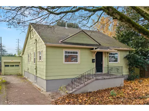 926 SE Mall St, Portland, OR 97202