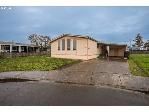 1963 Mcdonald Ct, Springfield, OR 97477