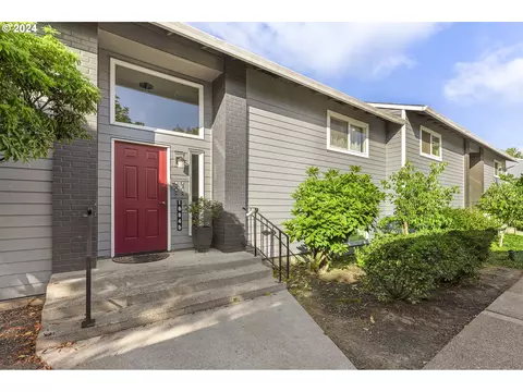 10845 SW Meadowbrook Dr #45, Tigard, OR 97224