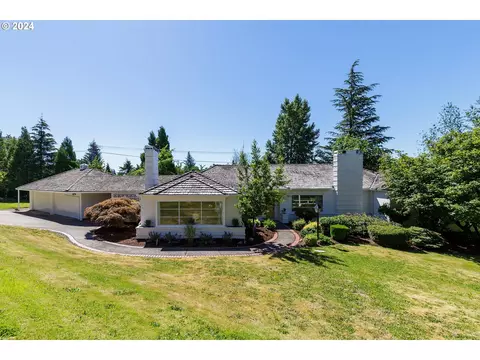 7022 SW Canyon Ln, Portland, OR 97225