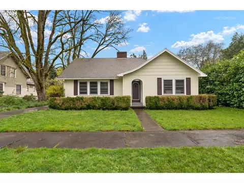1915 Elm St, Forest Grove, OR 97116
