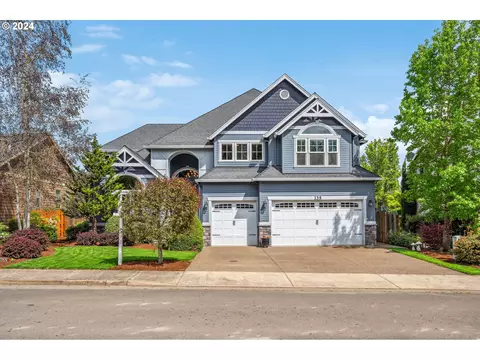 135 Spruce St, Yamhill, OR 97148
