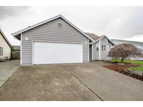 4260 Paintbrush Ct, Salem, OR 97305