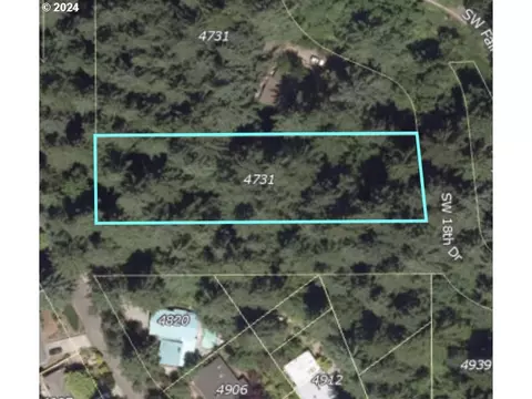 4731 SW 18th Dr #A, Portland, OR 97239