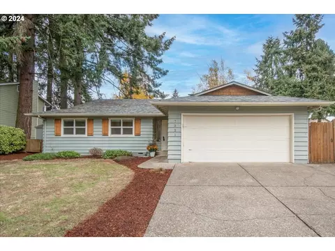 7521 SE Webster Ln, Milwaukie, OR 97267