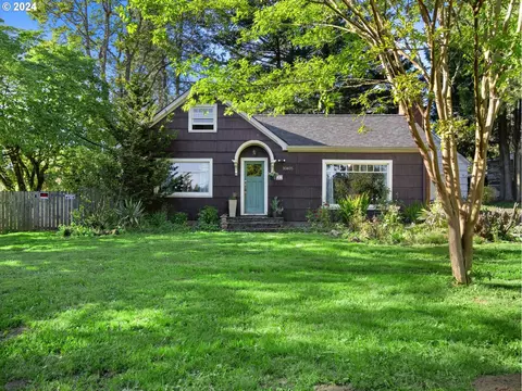 30605 NE Mershon Rd, Troutdale, OR 97060