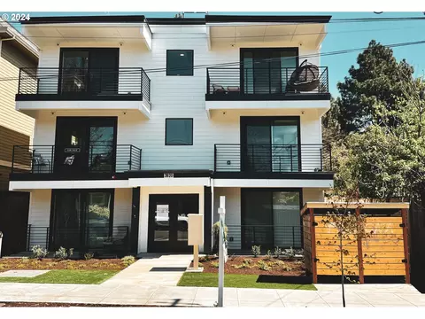 3920 N Montana Ave #201, Portland, OR 97227