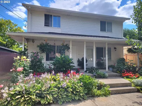 1716 NE 108th Ave, Portland, OR 97220