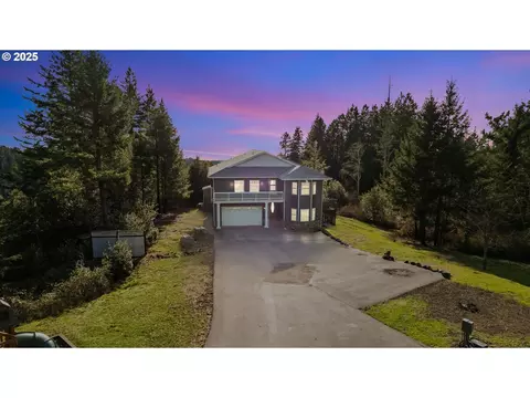 96550 Cape Ferrelo Rd, Brookings, OR 97415