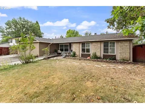 18350 SW Jaylee St, Beaverton, OR 97078