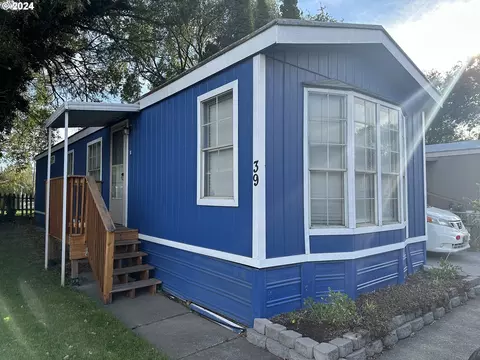 3800 W 6th St #39, The Dalles, OR 97058