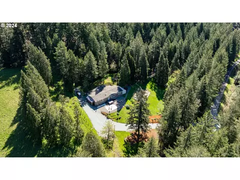 1689 Hidden Homestead Rd, Myrtle Creek, OR 97457
