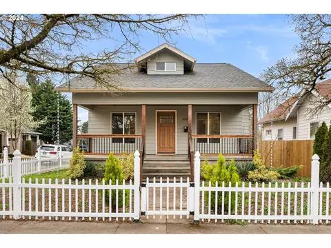 9003 N Saint Louis Ave, Portland, OR 97203