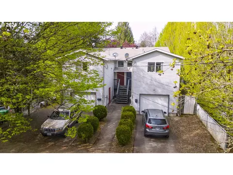 16171625 SE Clatsop St, Portland, OR 97202