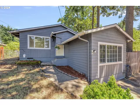 515 Latourette St, Oregon City, OR 97045