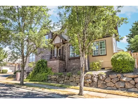 12732 NW Milazzo Ln, Portland, OR 97229