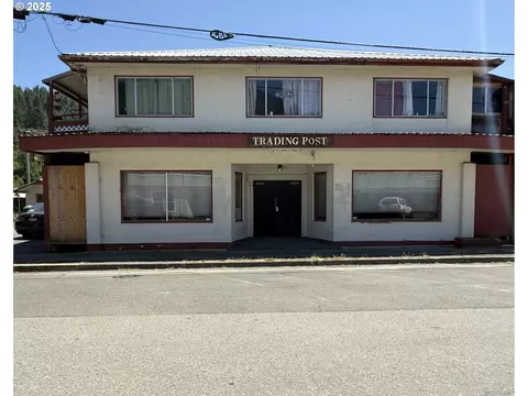 432 2nd Ave, Powers, OR 97466 photo 1
