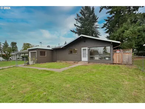 11804 NE Thompson St, Portland, OR 97220