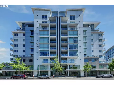 1310 NW Naito Pkwy #311A, Portland, OR 97209