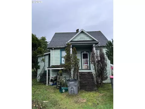 1103 Avenue F, Seaside, OR 97138