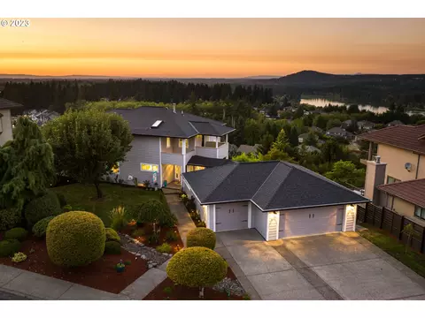 4073 NW Sierra Dr, Camas, WA 98607