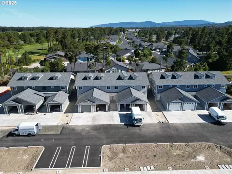 View/Area - 1583 37th St, Florence, OR 97439 photo 11 of 16