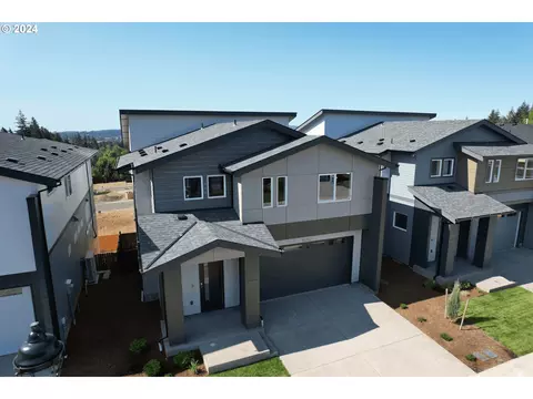 15757 SW Vanderwood Ave, Tigard, OR 97224