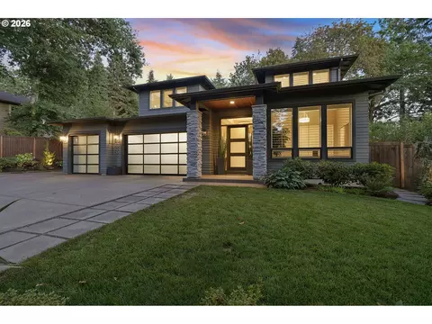 1620 Fernwood Dr, Lake Oswego, OR 97034