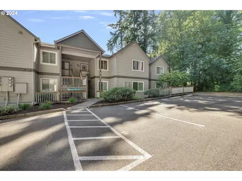 20130 Larkspur Ln #92, West Linn, OR 97068