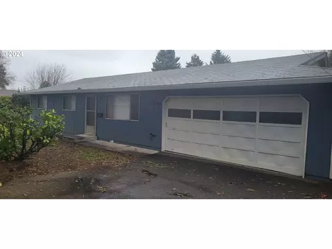 5022 SE Long St, Portland, OR 97206