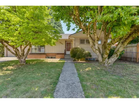 2607 Norris Rd, Vancouver, WA 98661