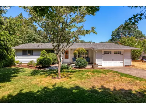 780 Old Portland Rd, Saint Helens, OR 97051