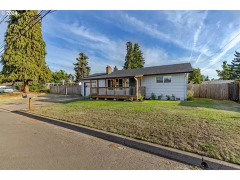 5159 F St, Springfield, OR 97478