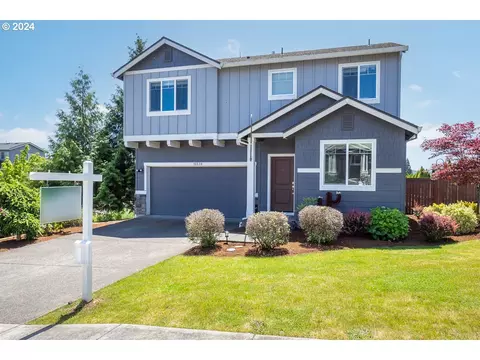 15539 SE Dove Ln, Clackamas, OR 97015