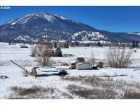 14471 S Rock Creek Ln, Haines, OR 97833