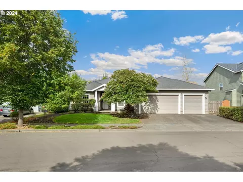 6245 NE Dereck Ln, Hillsboro, OR 97124
